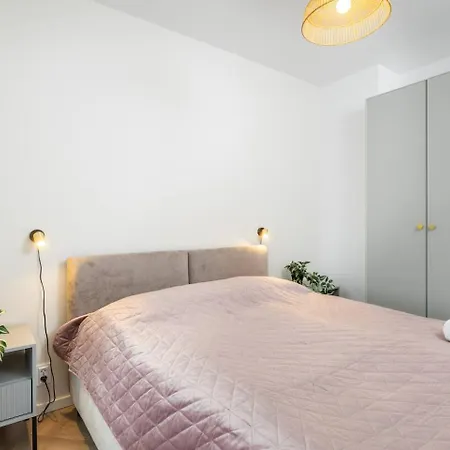 Rosette Apartment With Balcony Wiktoryn Appartement Warschau