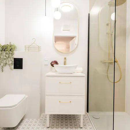 Rosette Wiktoryn Apartment Warsaw