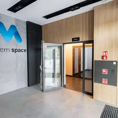 Rosette Wiktoryn Apartment